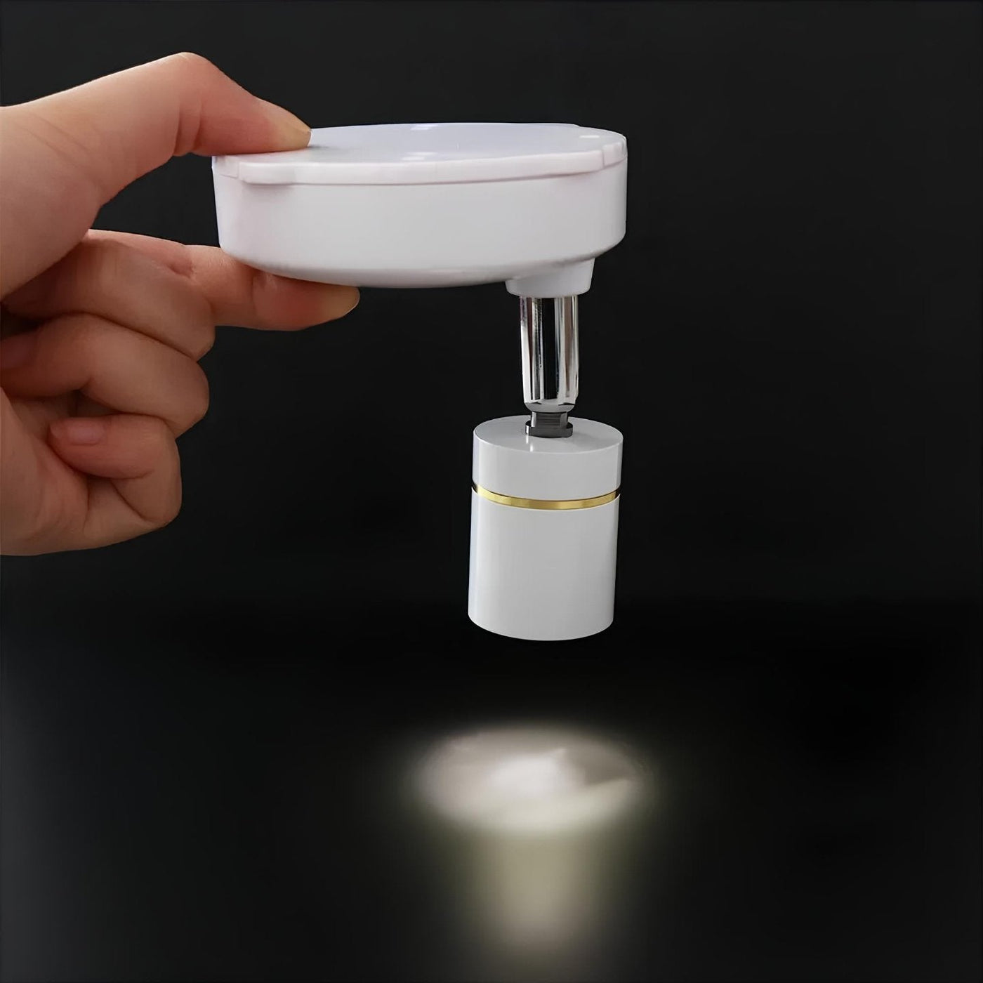 Montiqeu – Spot LED sans fil orientable
